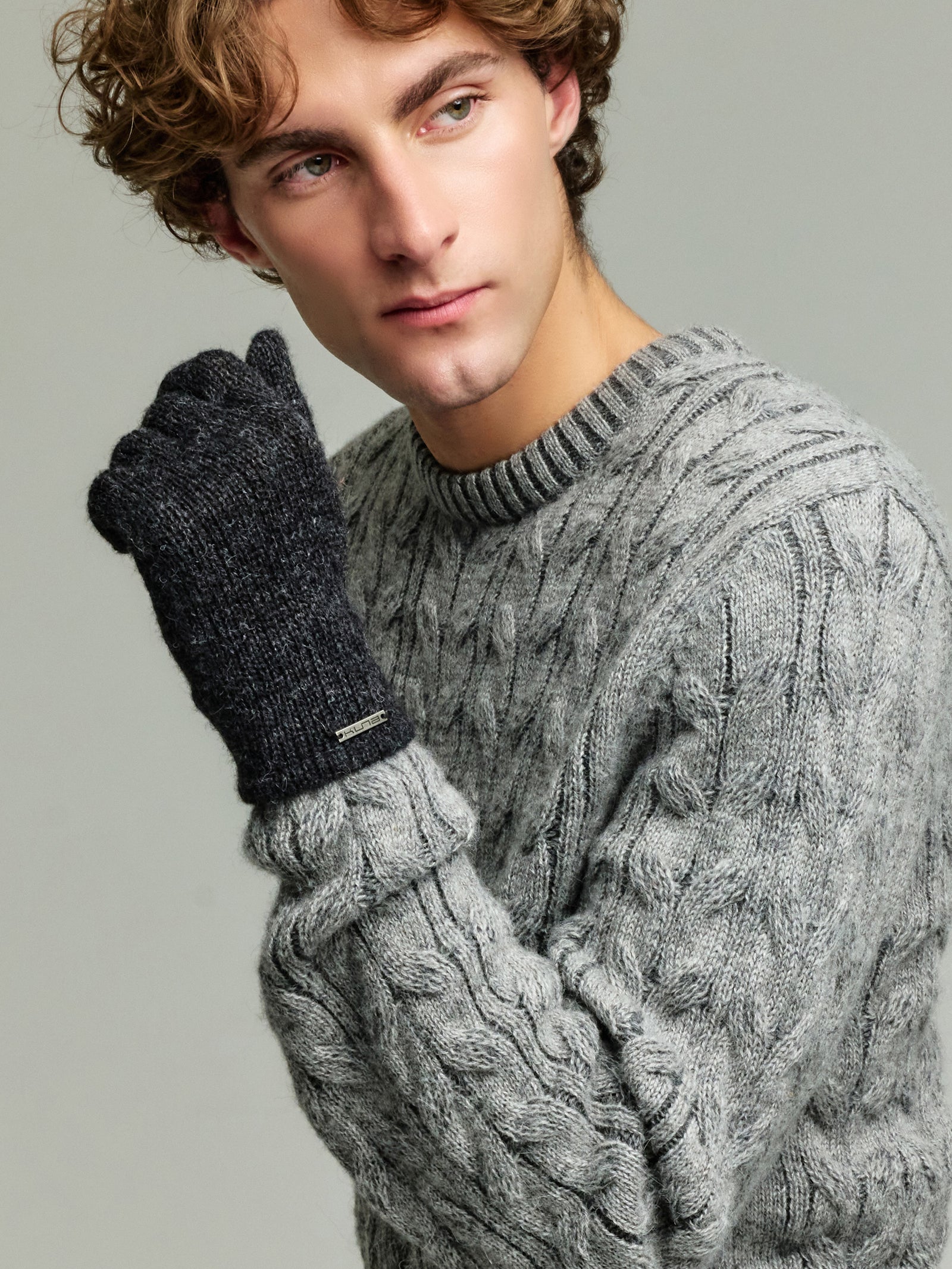 Paolo Gloves Baby Alpaca Color Grey