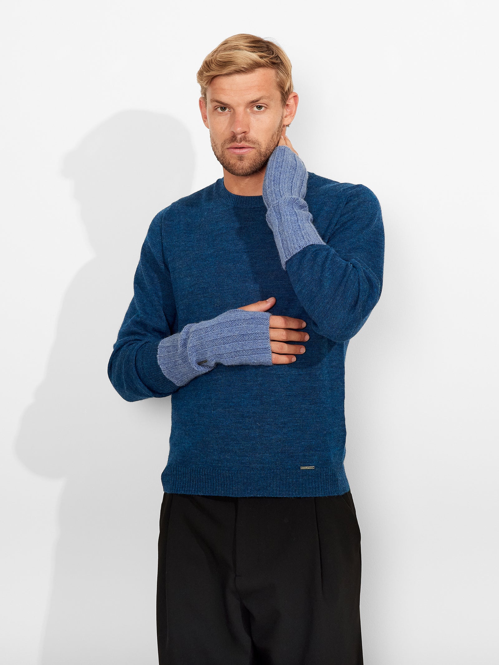 Zephir Gloves Baby Alpaca Color Ligth Blue