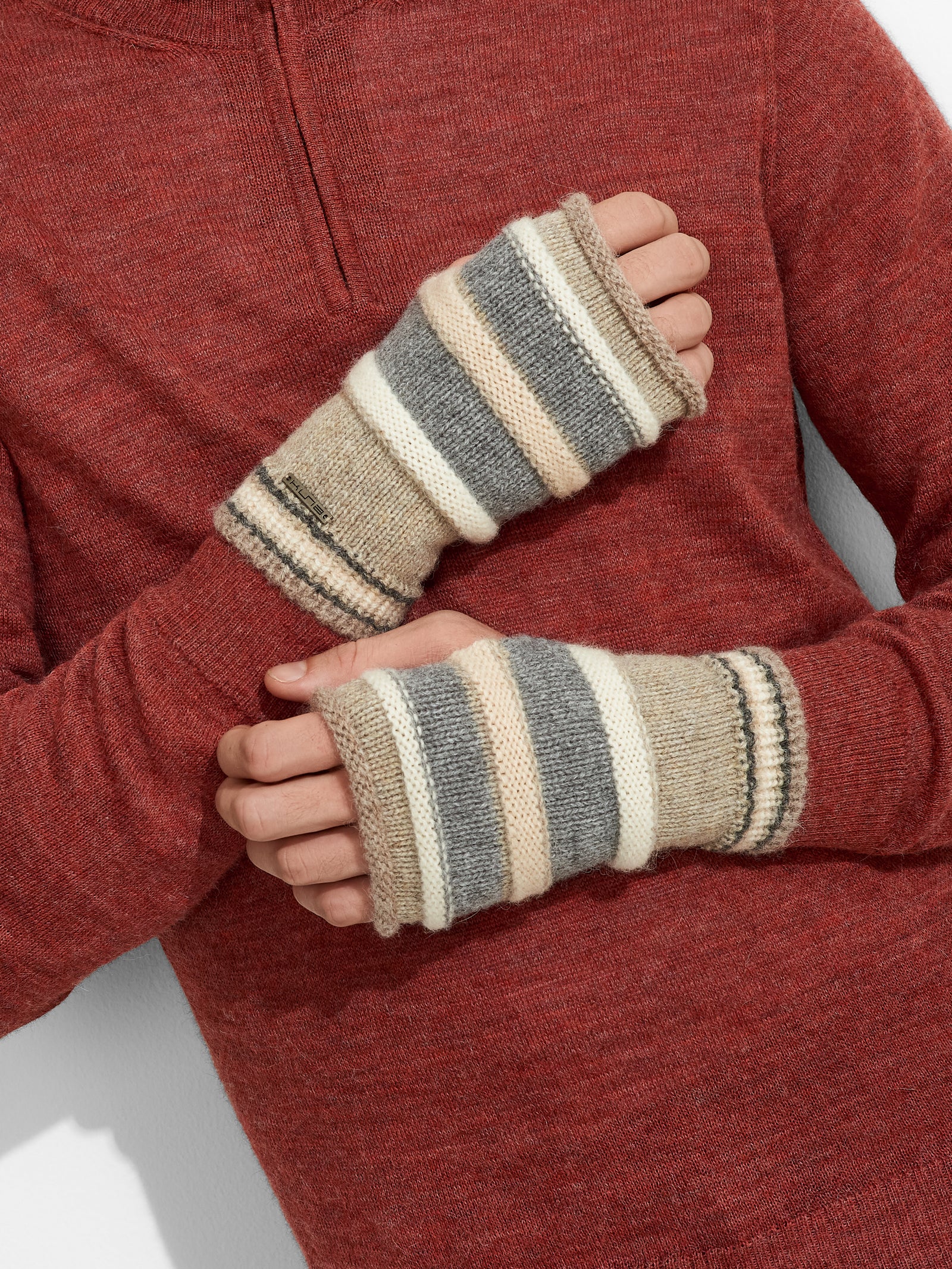 Zanni Gloves Baby Alpaca Color Beige