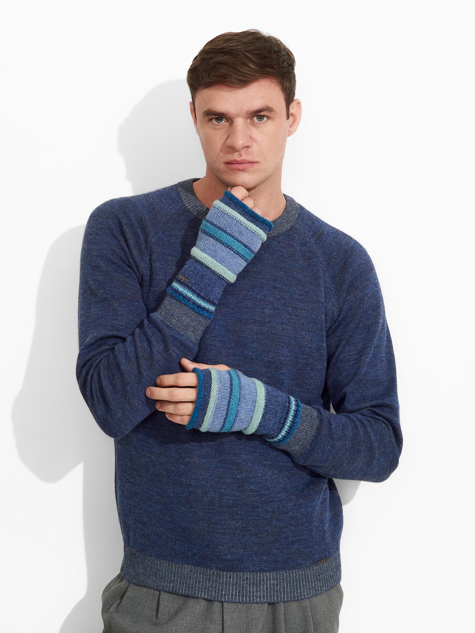 Zanni Gloves Baby Alpaca Color Blue