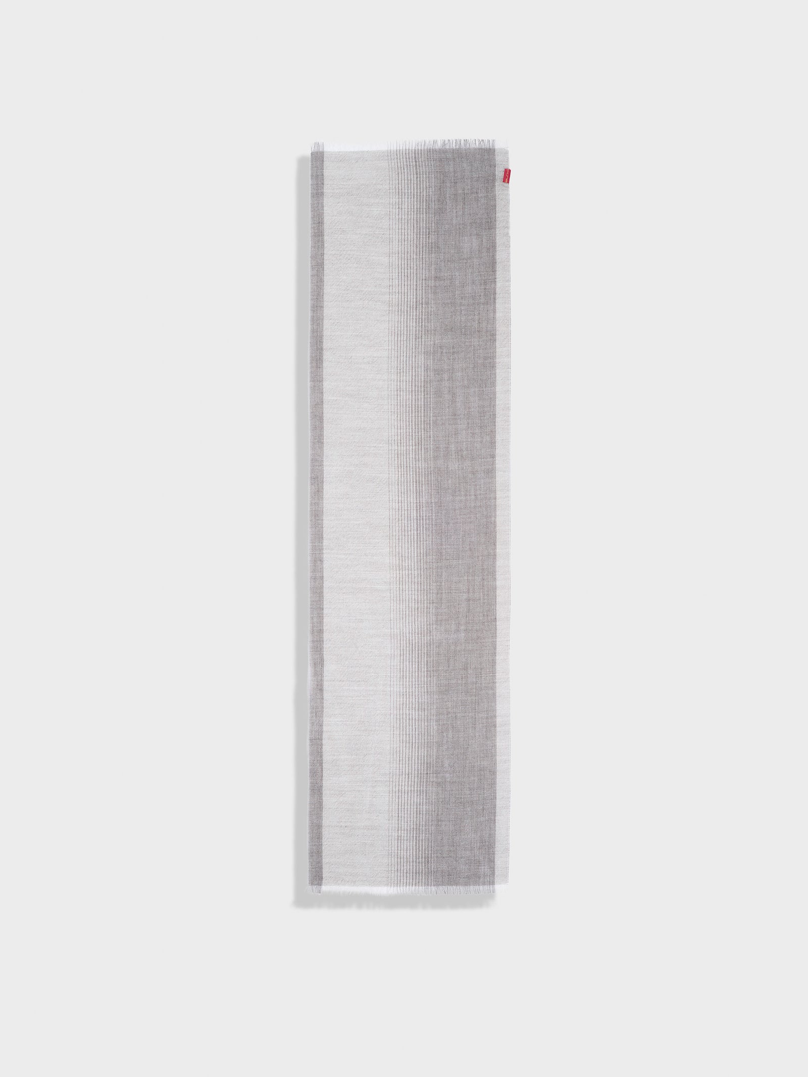 Chal Pesca Baby Alpaca Color Gris