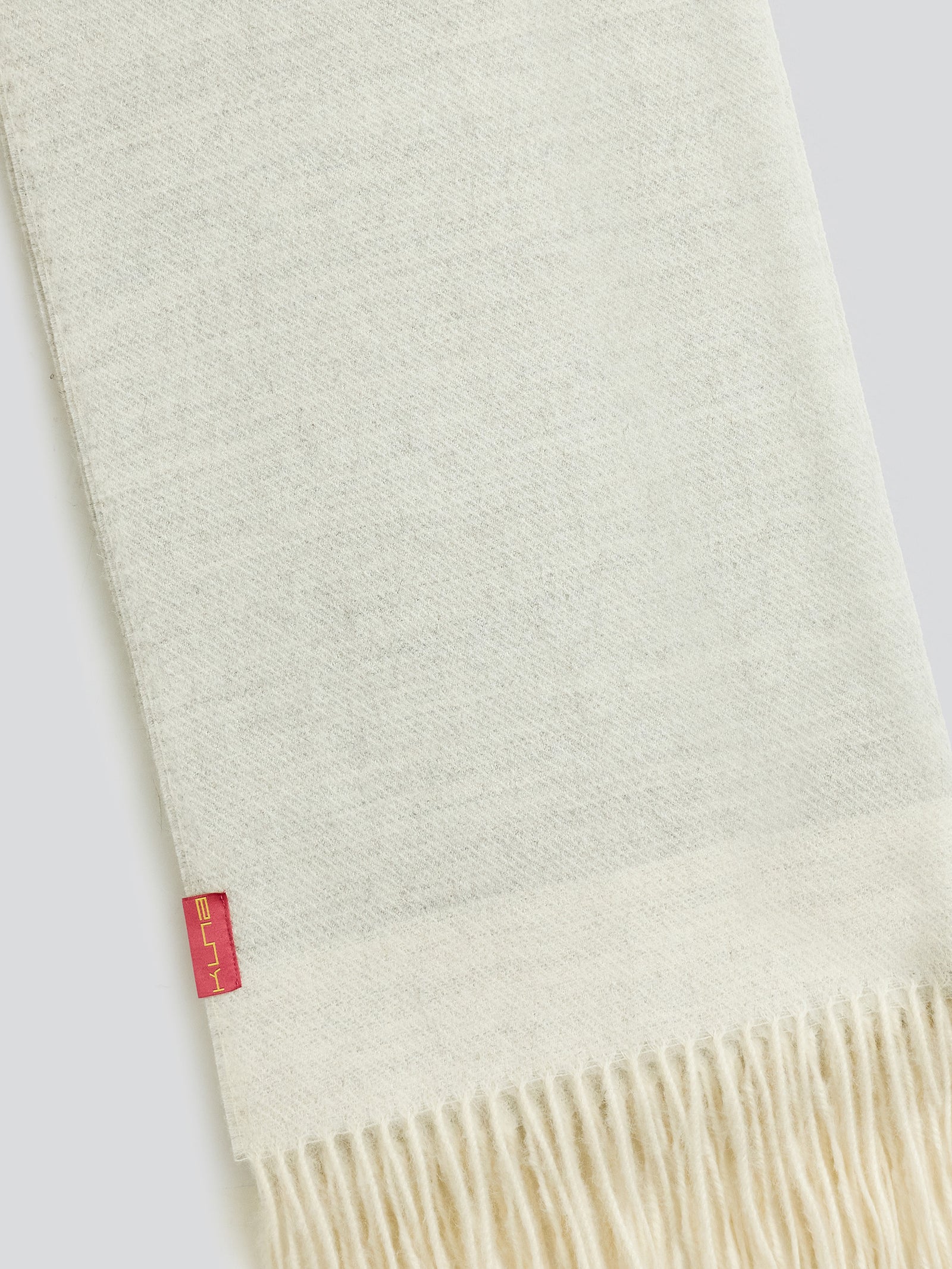 Yanely Shawl Baby Alpaca Color Grey