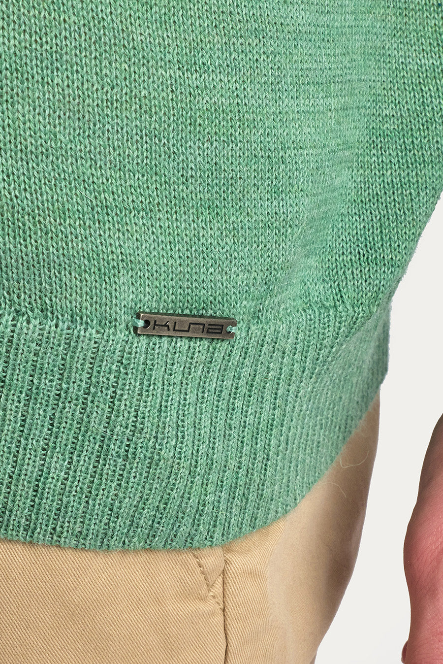 Alaska Sweater Baby Alpaca Color Basil