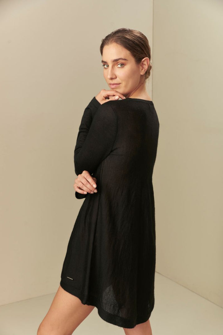Suéter Ubertina De Baby Alpaca Color Black