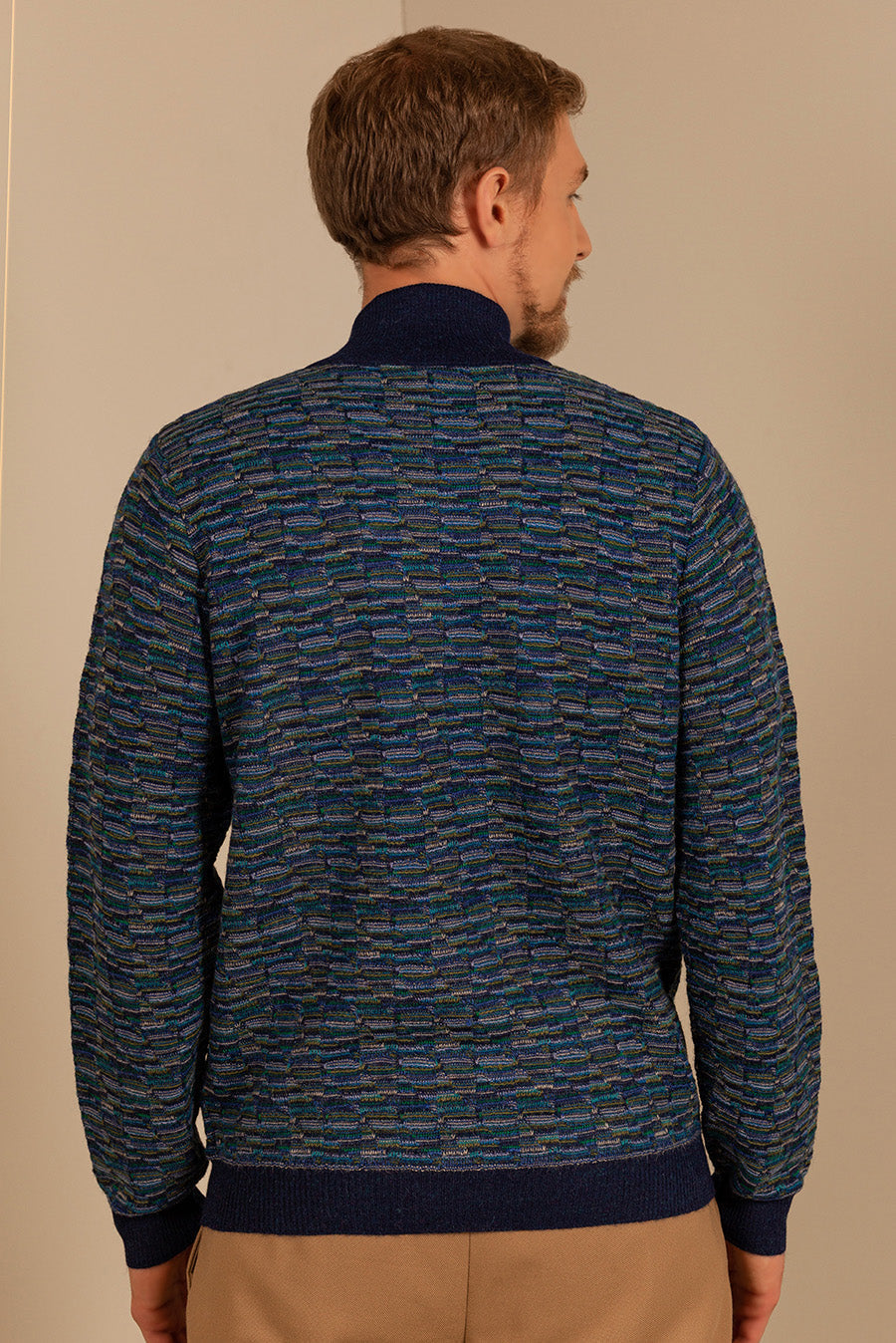 SUÉTER UGO DE BABY ALPACA COLOR ASTRAL