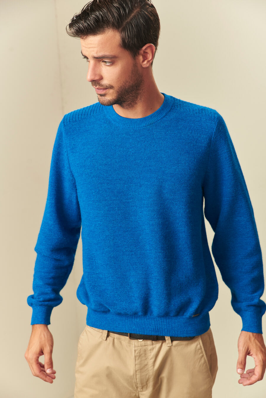 SUÉTER URTO DE BABY ALPACA COLOR CARRUBA