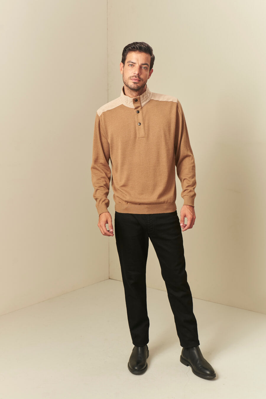 Suéter Berlin De Alpaca 16 Color Camel