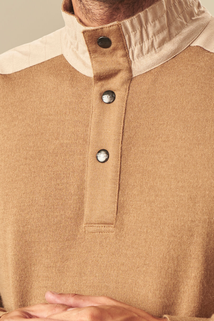 Suéter Berlin De Alpaca 16 Color Camel