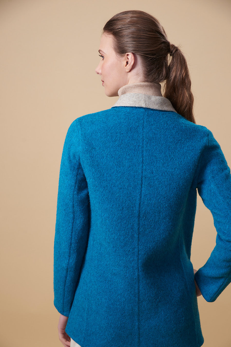 Saco Urgente De Baby Alpaca Color Diesel & Arena
