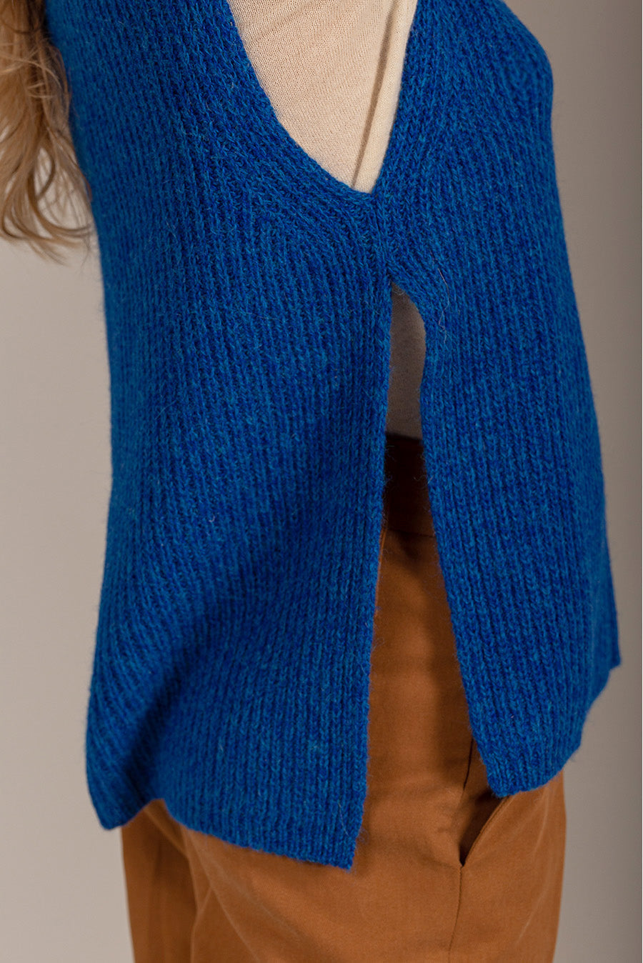 Umuck Vest Baby Alpaca Color Mykonos