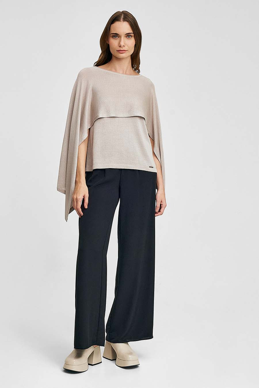 Waterfall Vest Silk Color Beige