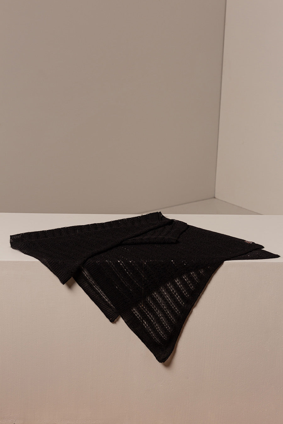 Brisa Scarf Alpaca 16 Color Black