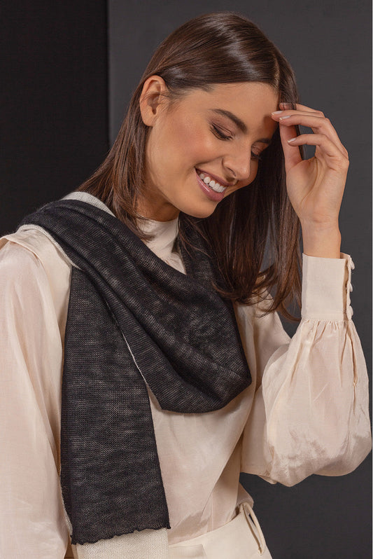 Brandy Scarf Alpaca 16 Color Ecru & Black