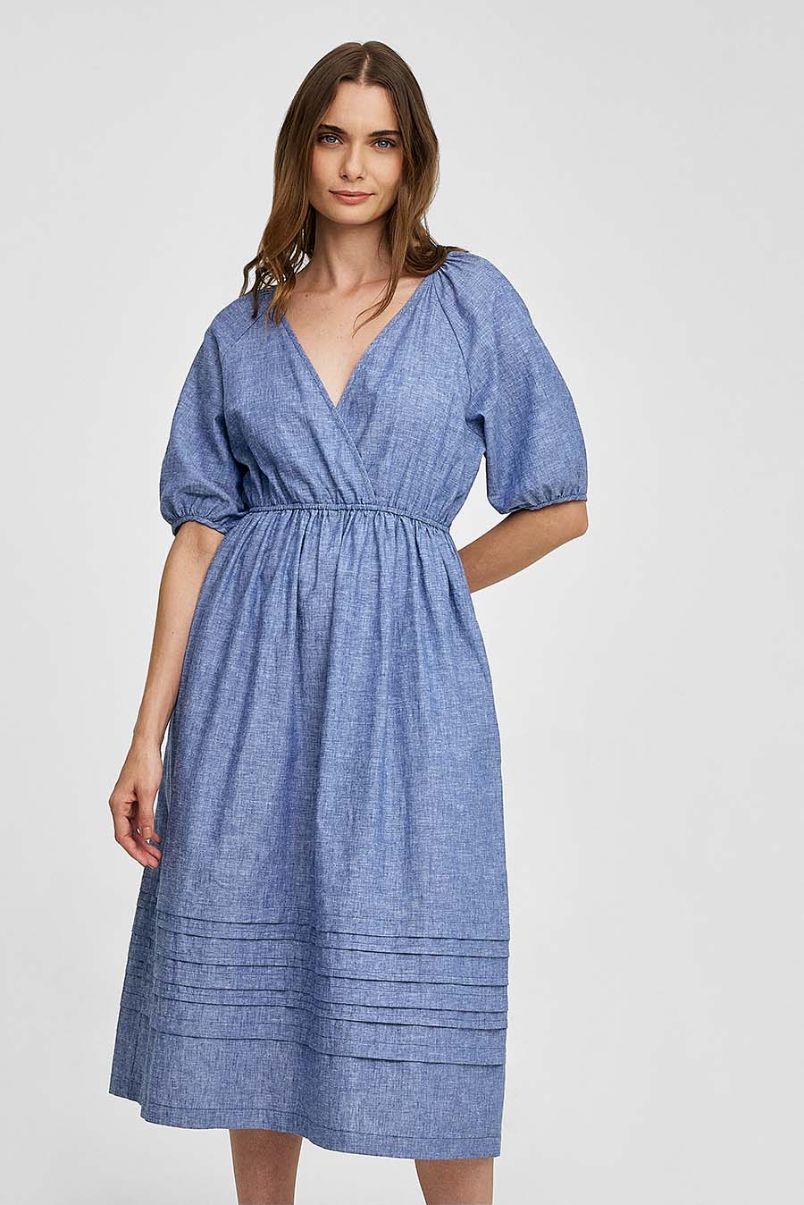 Vestido con línea de cintura color azul