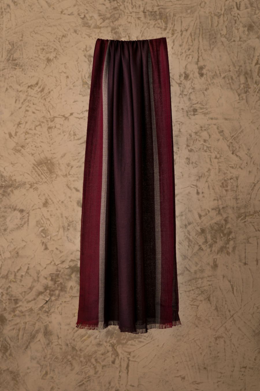 ESTOLA BACCARAT DE ROYAL ALPACA & SEDA COLOR BURDEOS