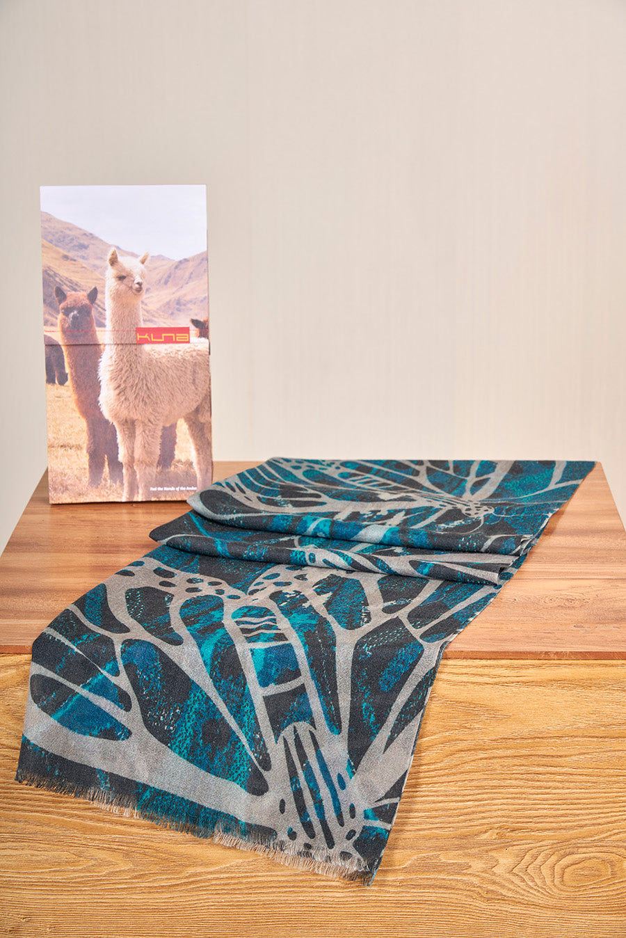 Estola Viaduc De Baby Alpaca Color Multicolor