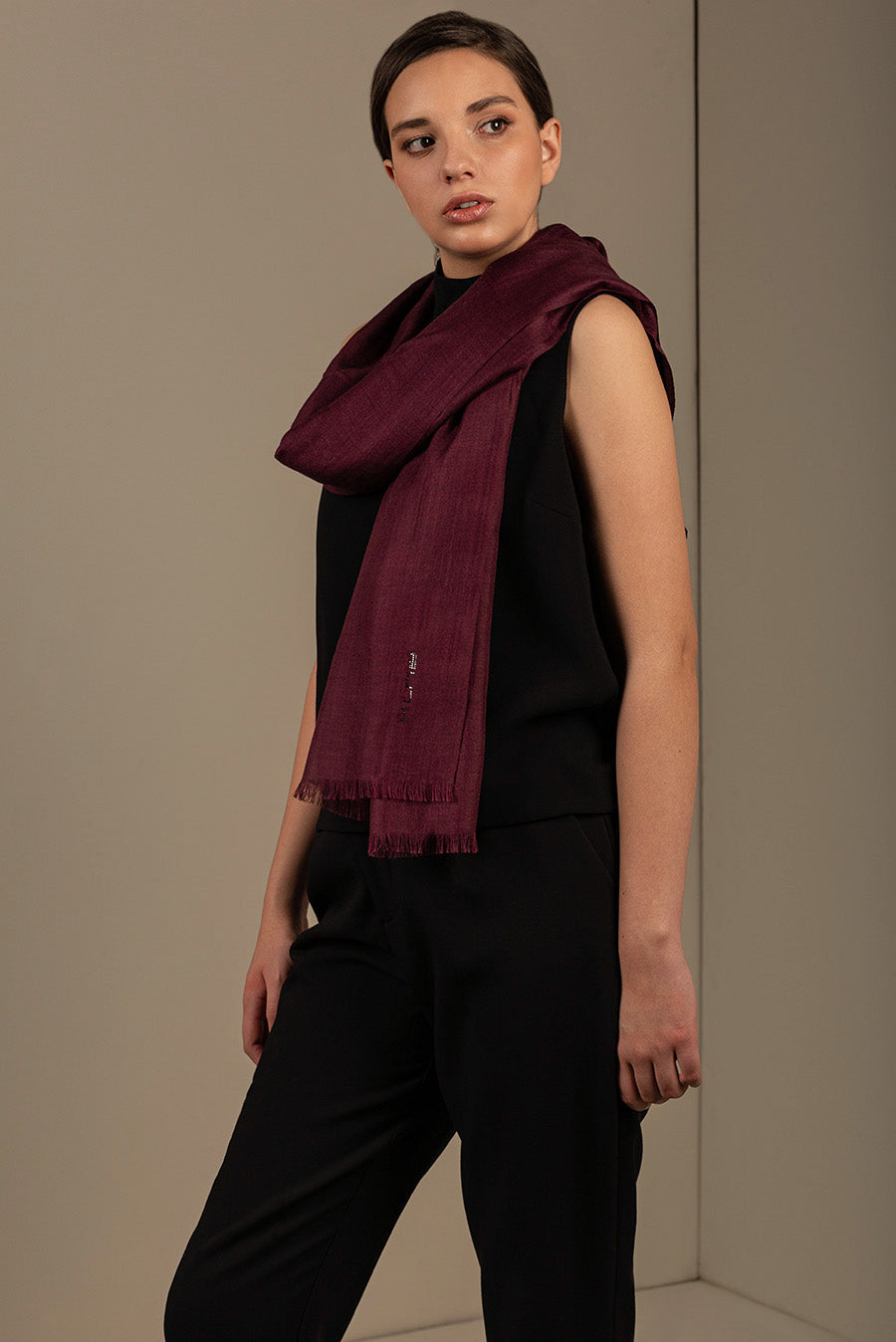 Bari Shawl Royal Alpaca & Silk Color Burdeos