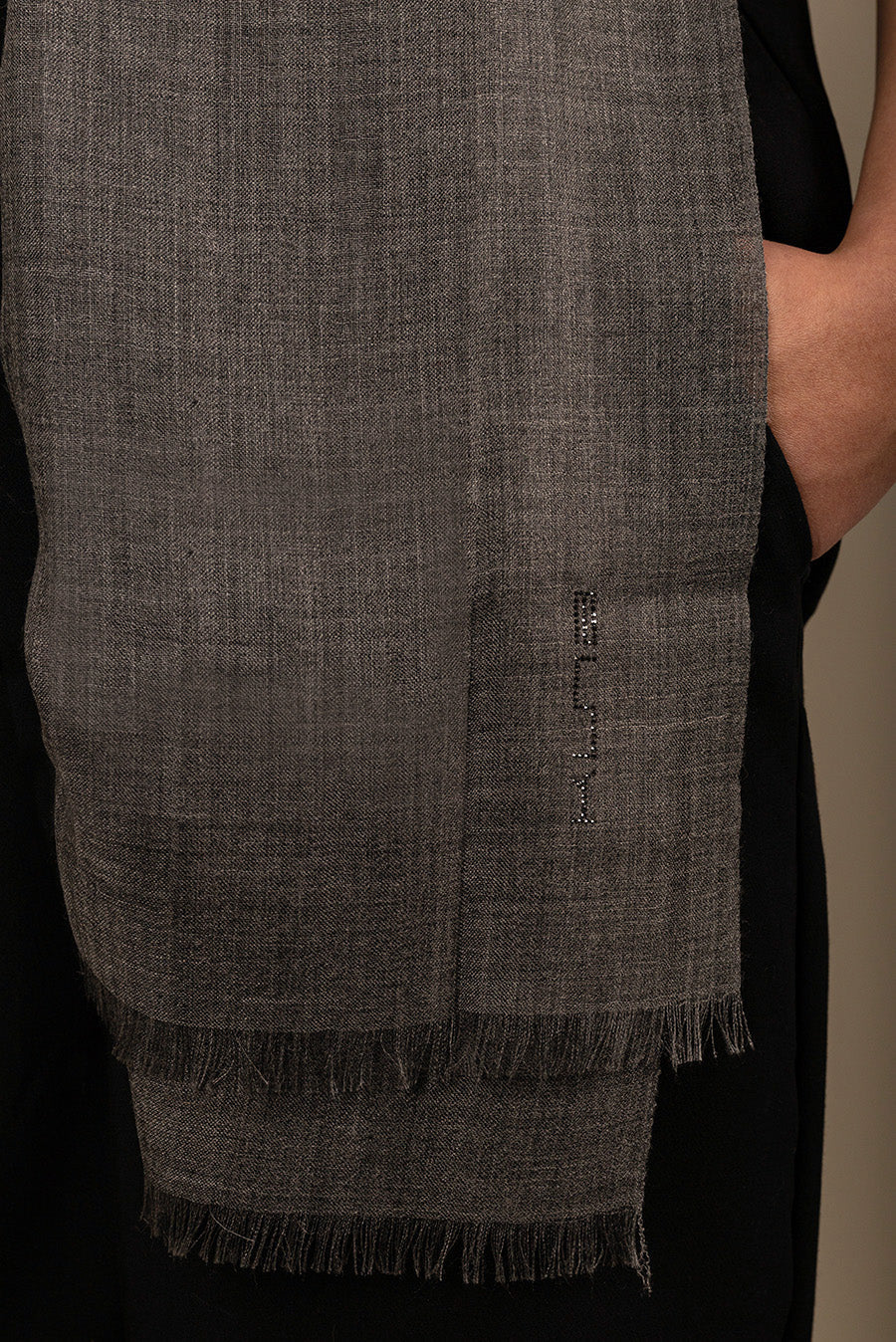 Bari Shawl Royal Alpaca & Silk Color Grey
