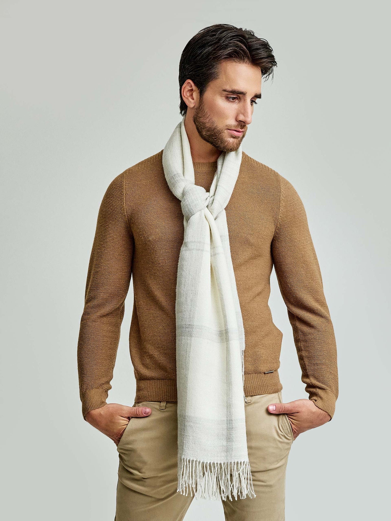 Chal Wingapo Baby Alpaca Color Crudo Ii
