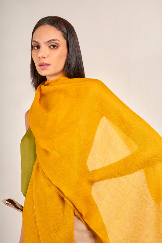 Vercorin Shawl Baby Alpaca Color Amarillo