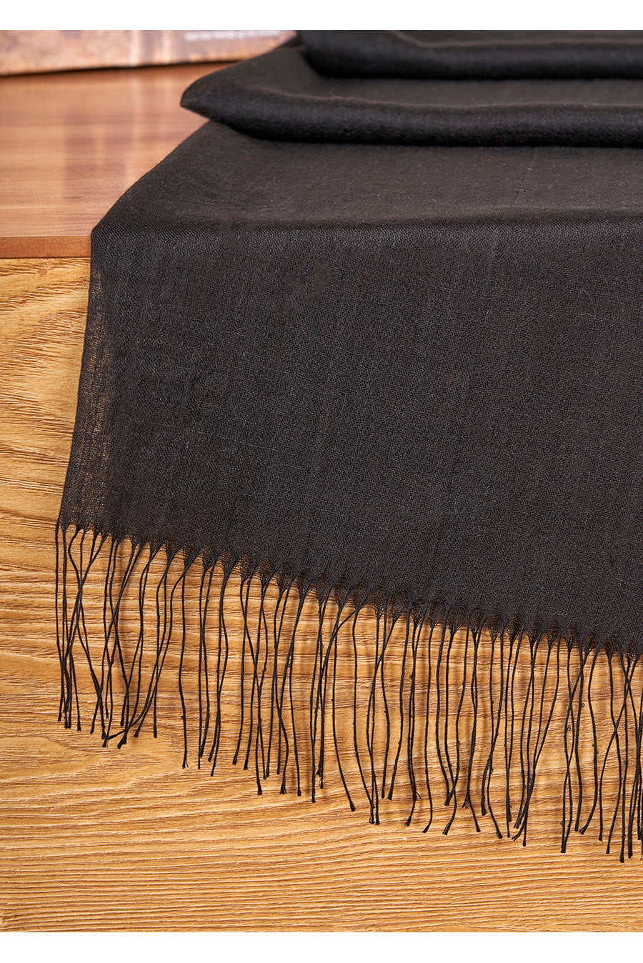 Vercorin Shawl Baby Alpaca Color Black