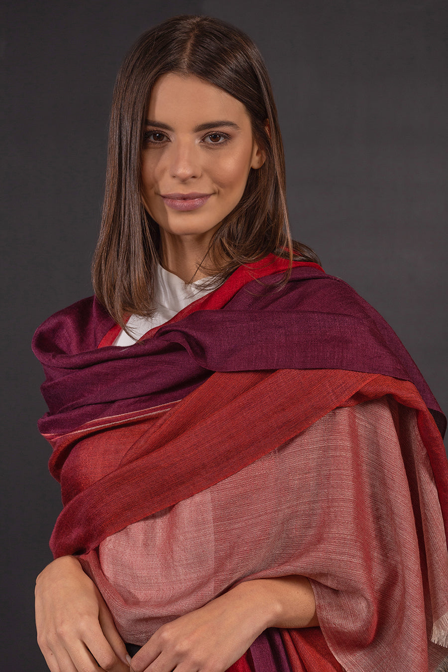 ESTOLA BARNABE DE ROYAL ALPACA & SEDA COLOR BURDEOS