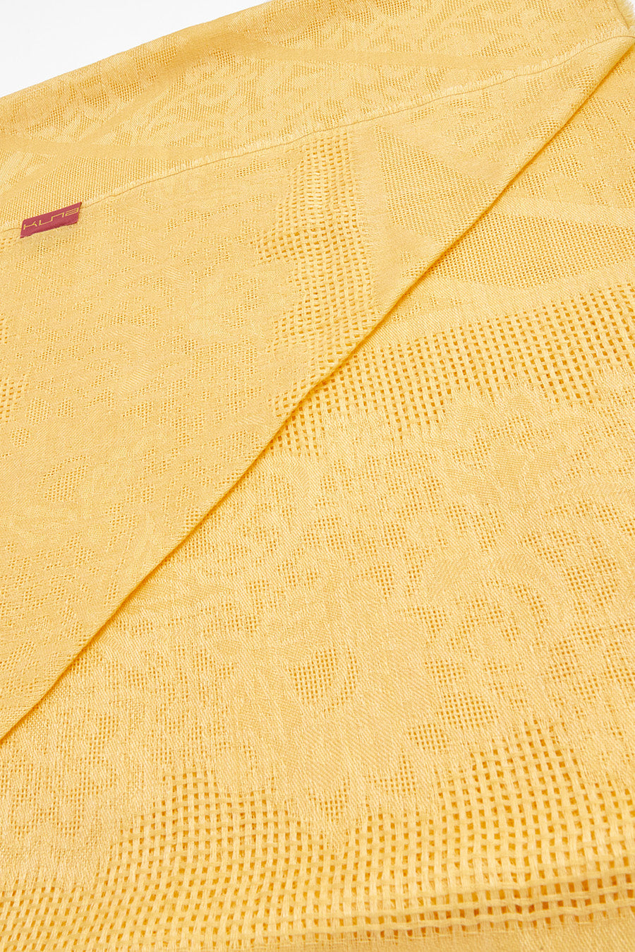 Varsallo Shawl Baby Alpaca Color Amarillo