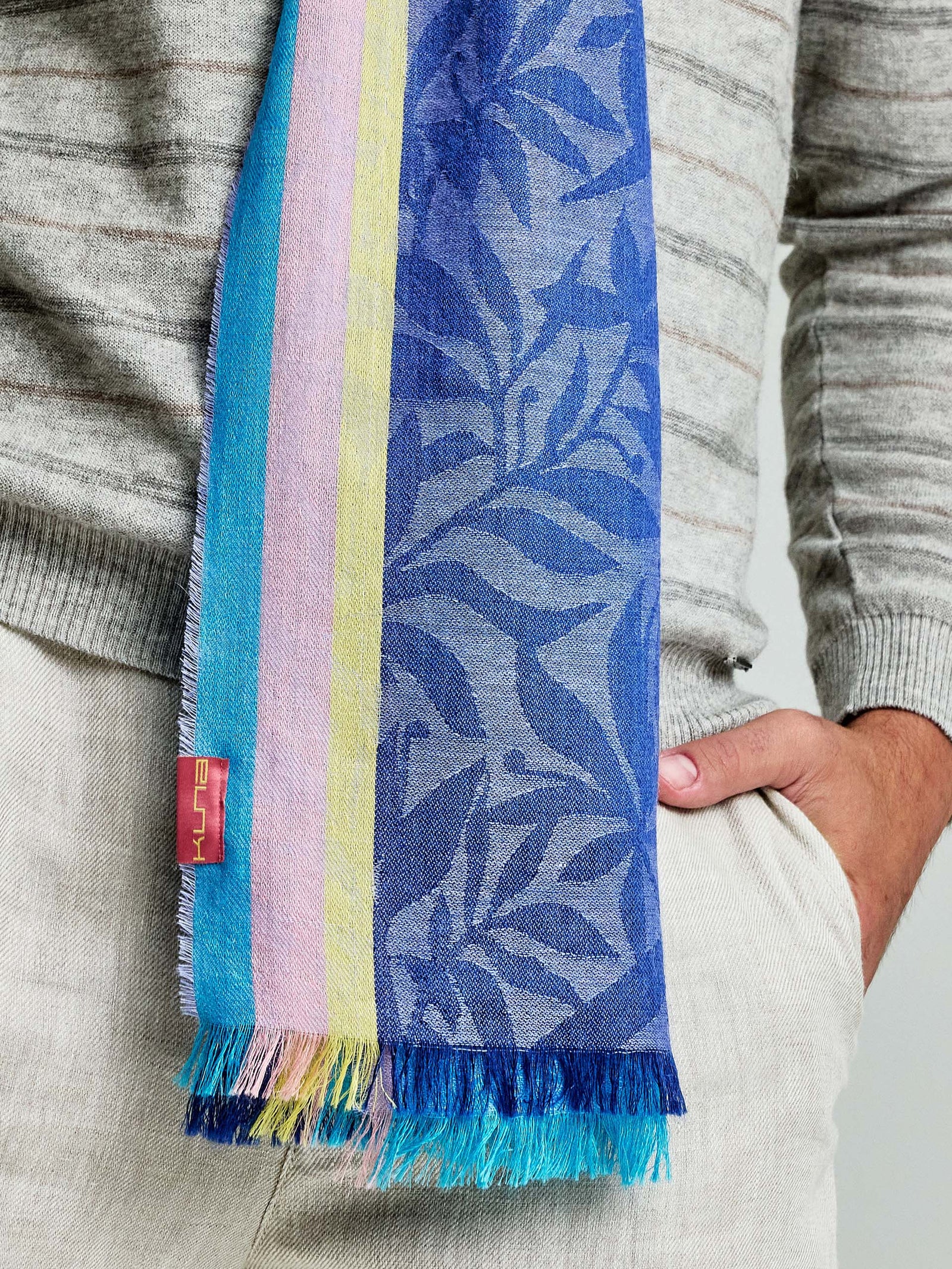 Warvick Shawl Baby Alpaca & Silk Color Blue