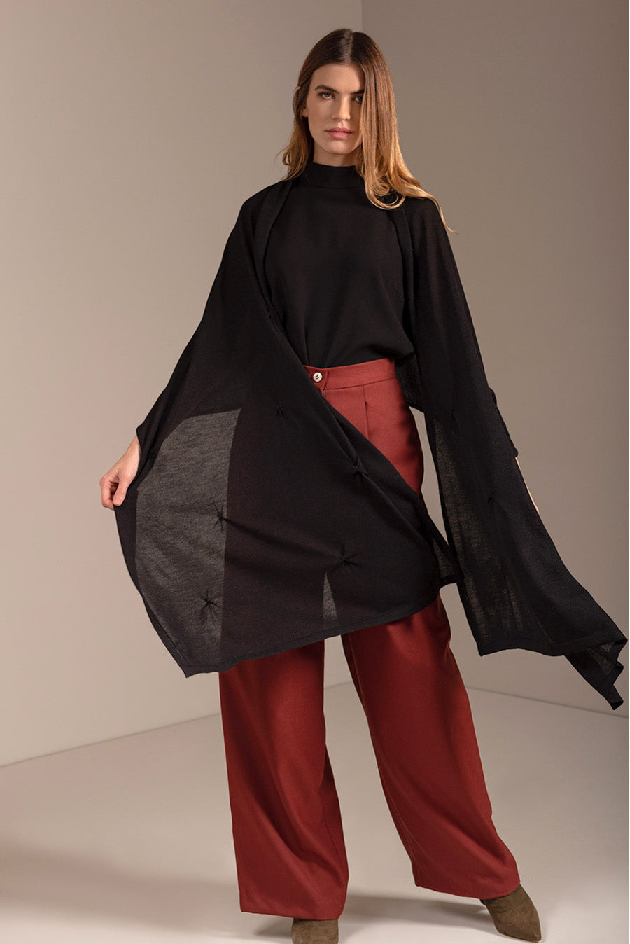 Blossom Shawl Alpaca 16 Color Black