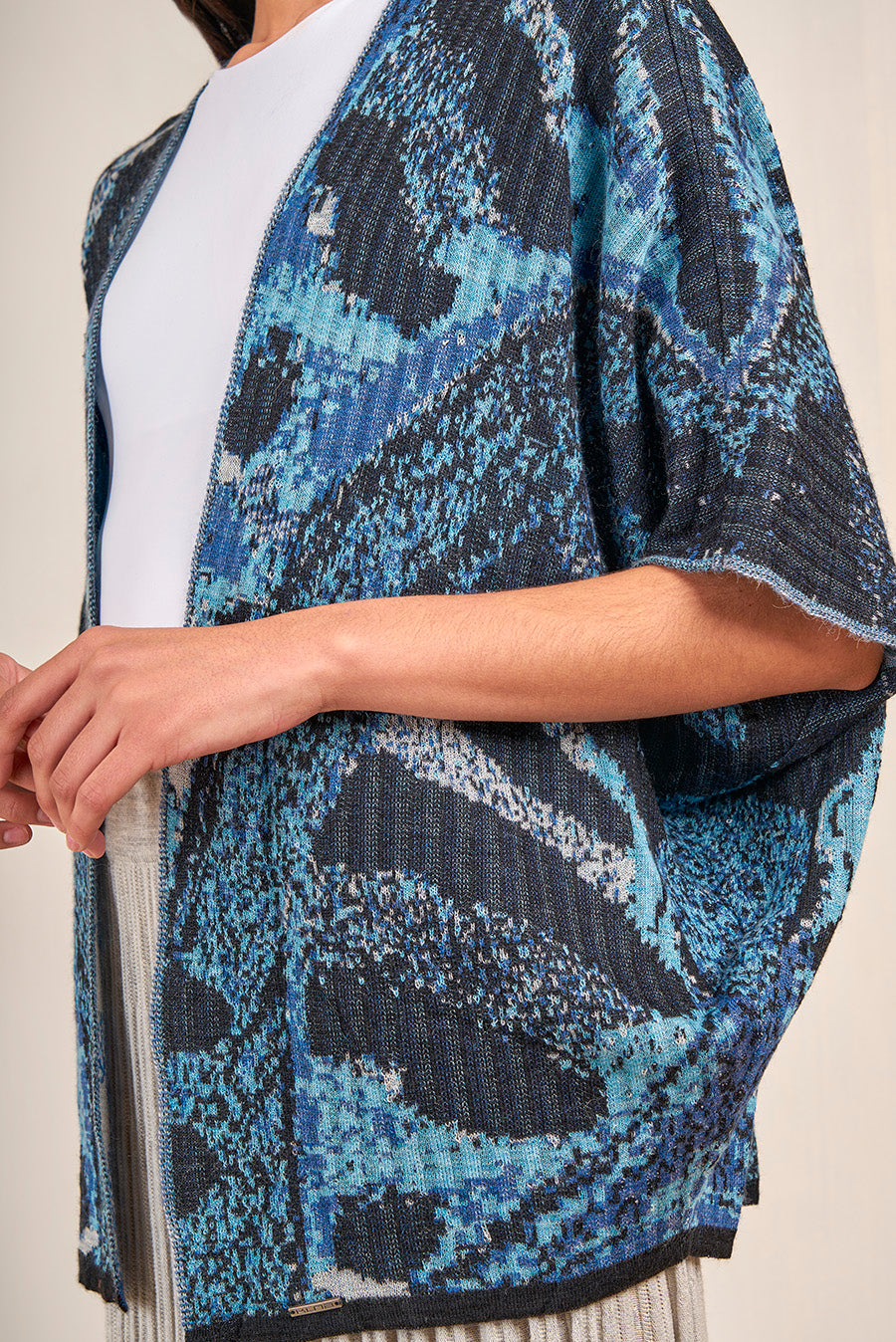 Verona Cape Baby Alpaca Color Black