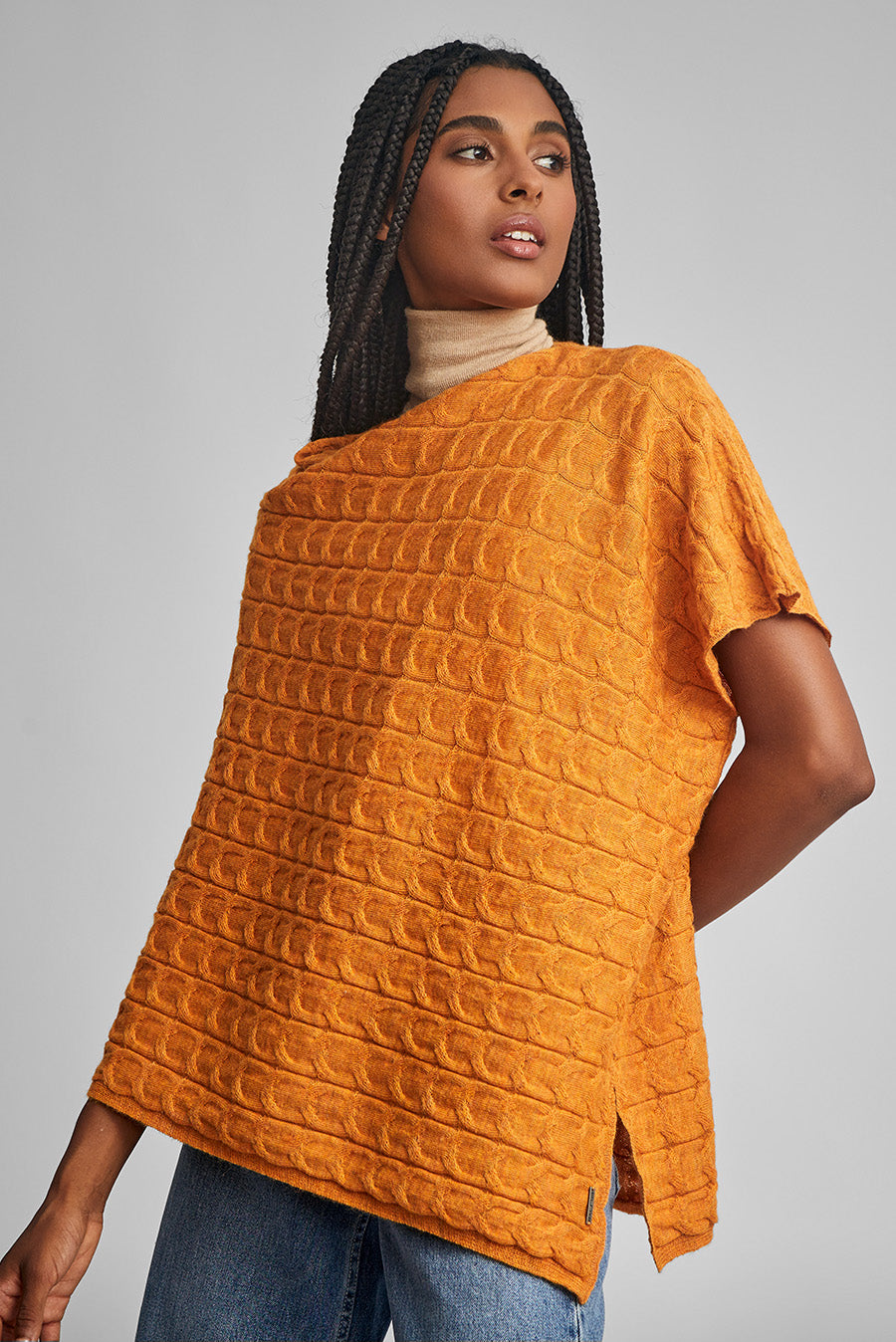 Poncho Sauce Baby Alpaca Color Ara