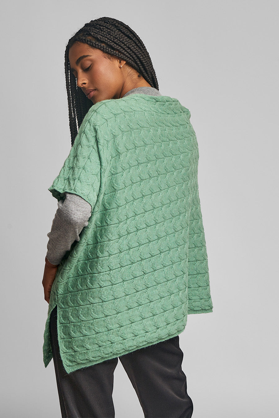 Willow Poncho Baby Alpaca Color Basil