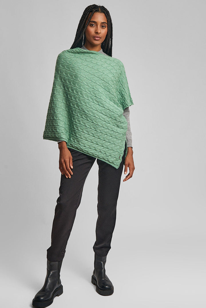 Poncho Sauce Baby Alpaca Color Albahaca