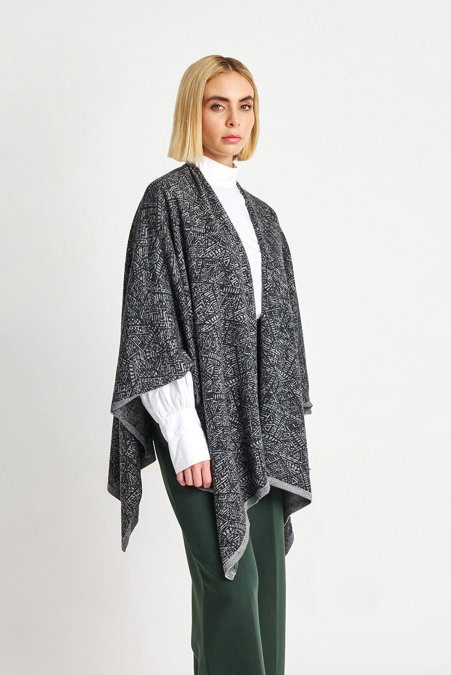 Web Poncho Baby Alpaca Color Nuage