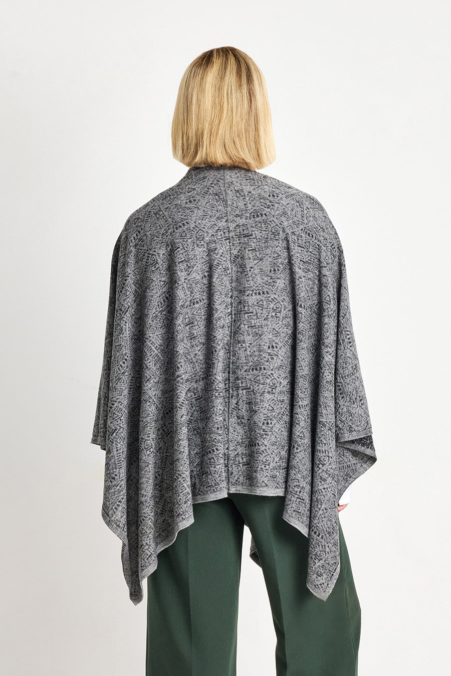Web Poncho Baby Alpaca Color Nuage