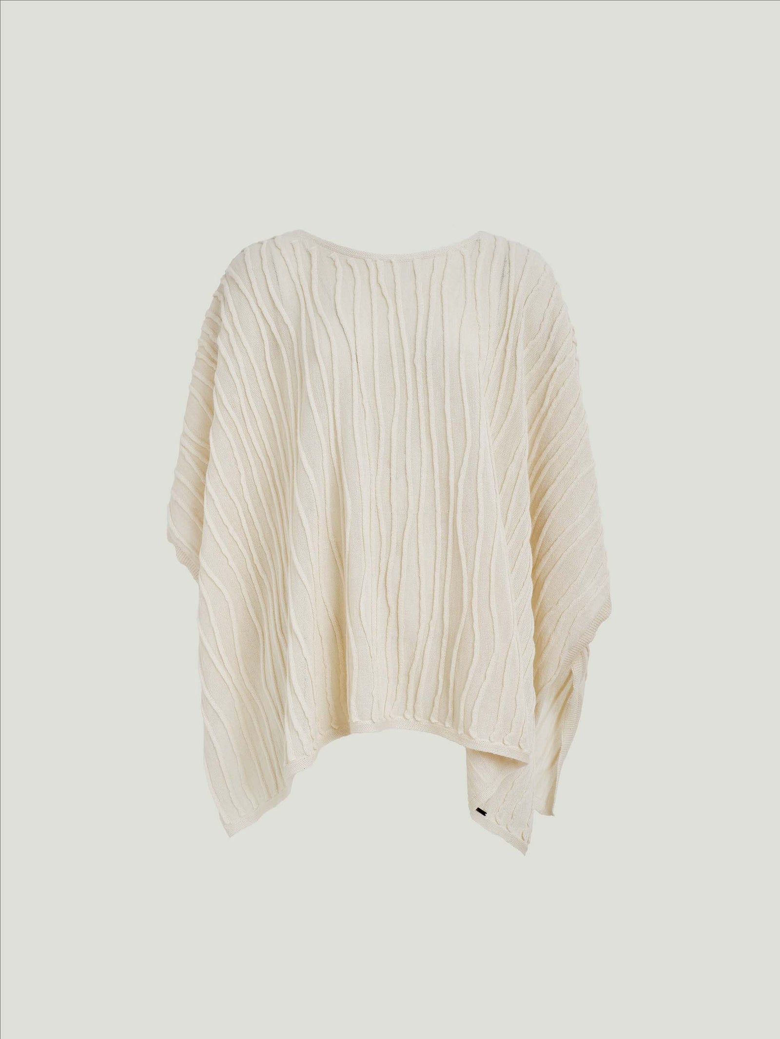 Wichita Poncho Baby Alpaca y Seda Color Crudo