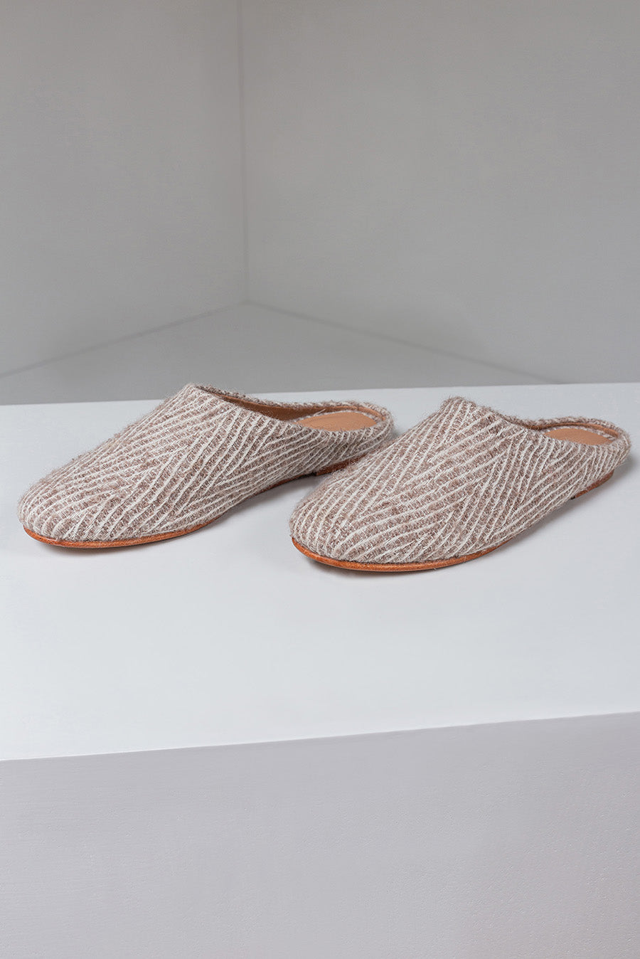 Zapatos Ulloa De Alpaca & Lana Color Beige