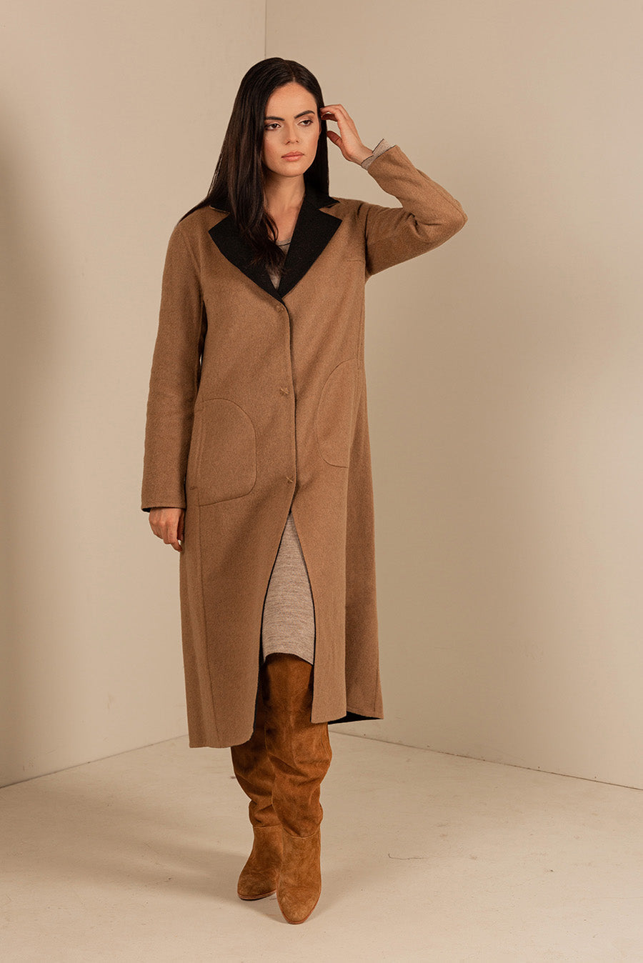 Umanoid Coat Baby Alpaca & Wool Color Black & Camel