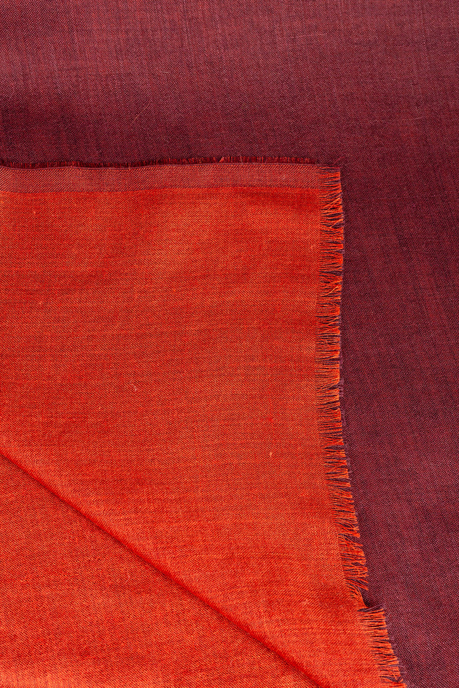 Boston Shawl Royal Alpaca & Silk Color Guinda & Naranja