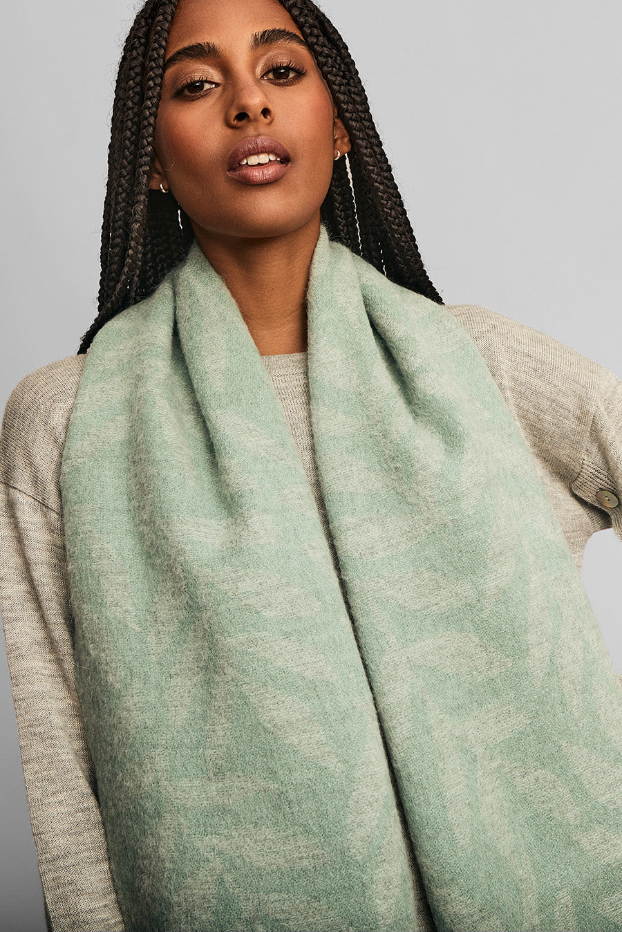 Mantón Weinko Baby Alpaca Color Verde Agua
